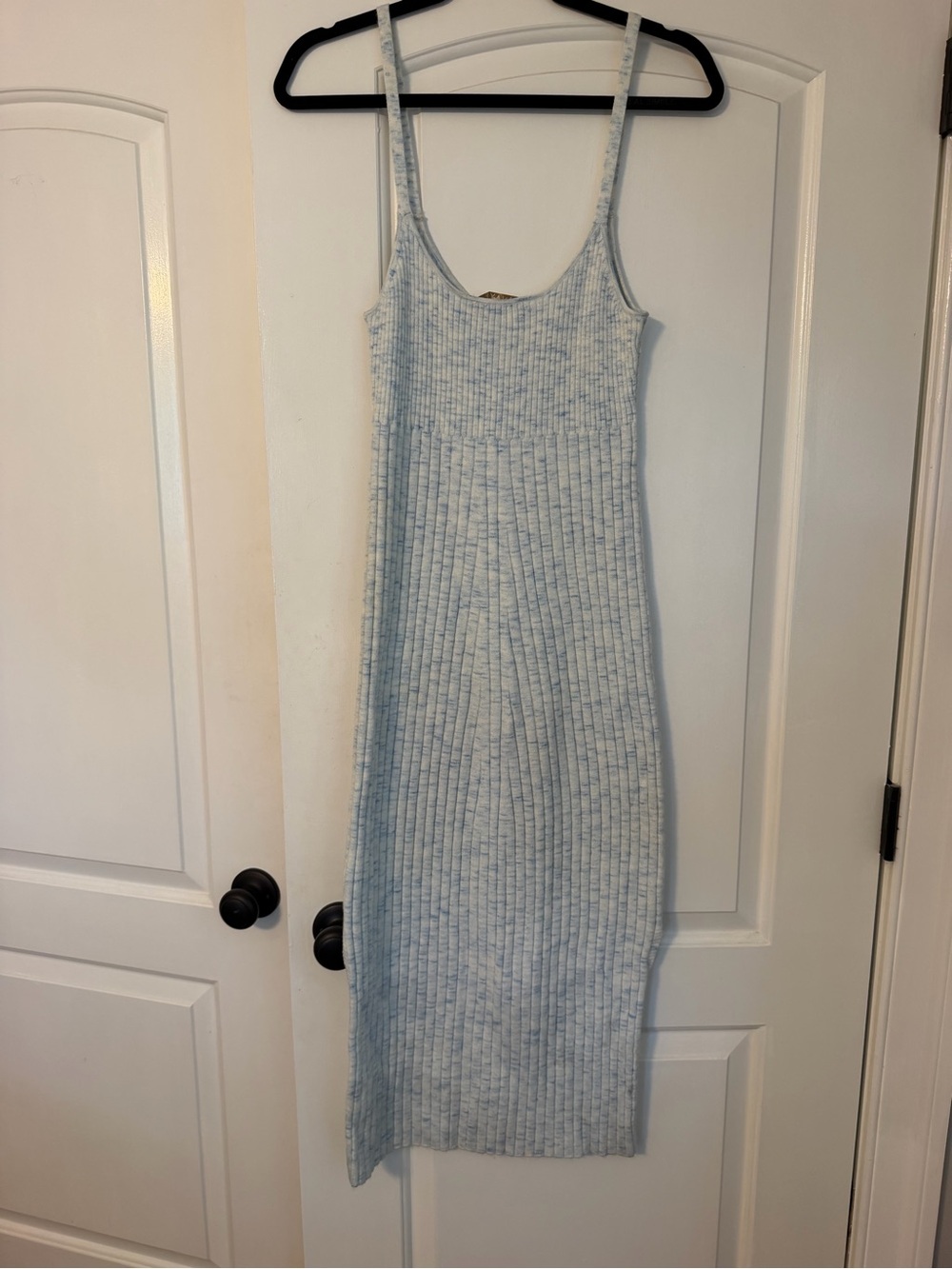 Wayf Light Blue Ribbed Button-Front Maxi Dress - Picture 3 of 4